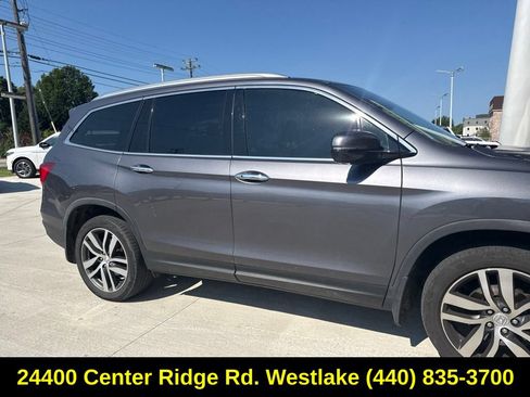 Used 2017 Honda Pilot Elite image 18