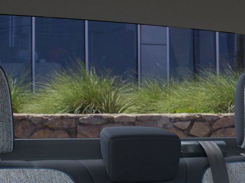 New 2025 Ford Maverick XLT image 24