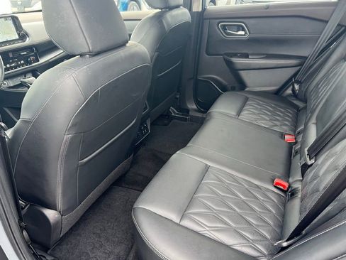 Used 2023 Nissan Rogue Platinum w/ Platinum Premium Package image 20