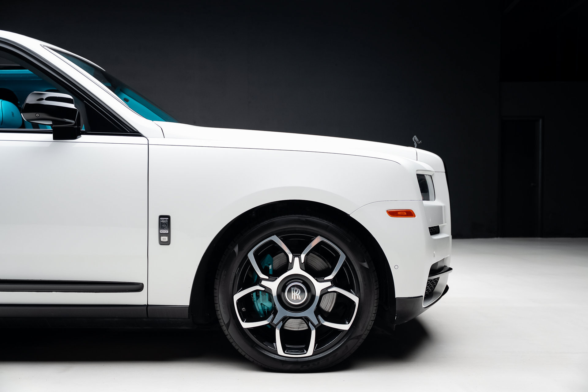 Used 2019 Rolls-Royce Cullinan AWD/4WD image 39