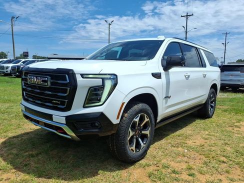 New 2026 GMC Yukon XL AT4 w/ AT4 Premium Plus Package AWD/4WD image 3