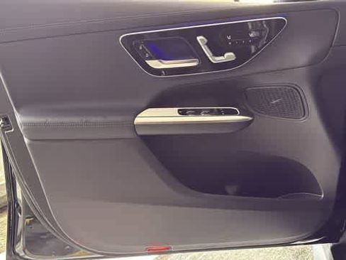 Certified 2026 Mercedes-Benz GLC 300 4MATIC image 15