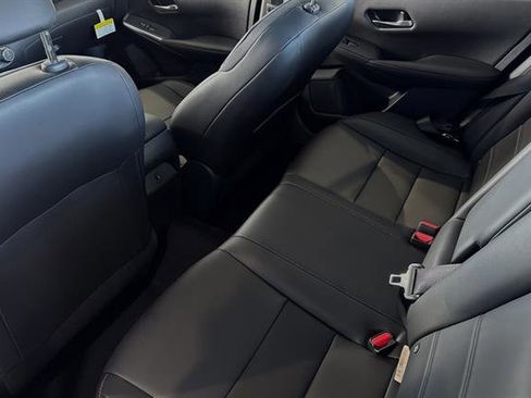 New 2025 Nissan Sentra SR image 9