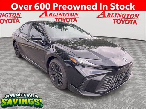 Certified 2026 Toyota Camry SE w/ Convenience Package image 1
