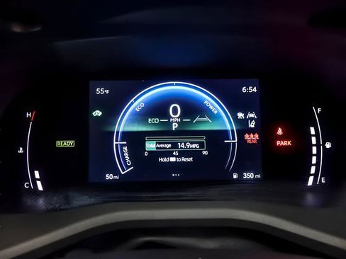 Used 2026 Toyota Camry SE FWD image 15