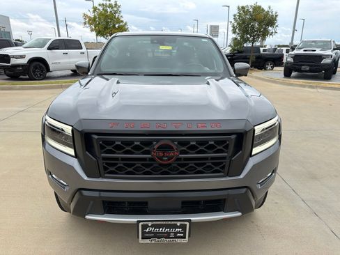 Used 2023 Nissan Frontier Pro-X w/ Pro-X Premium Package RWD image 8