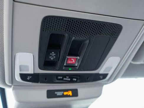 Used 2024 Honda Accord Touring image 28