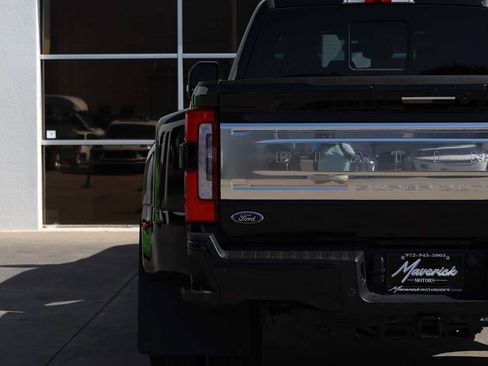 Used 2024 Ford F350 Platinum AWD/4WD image 55