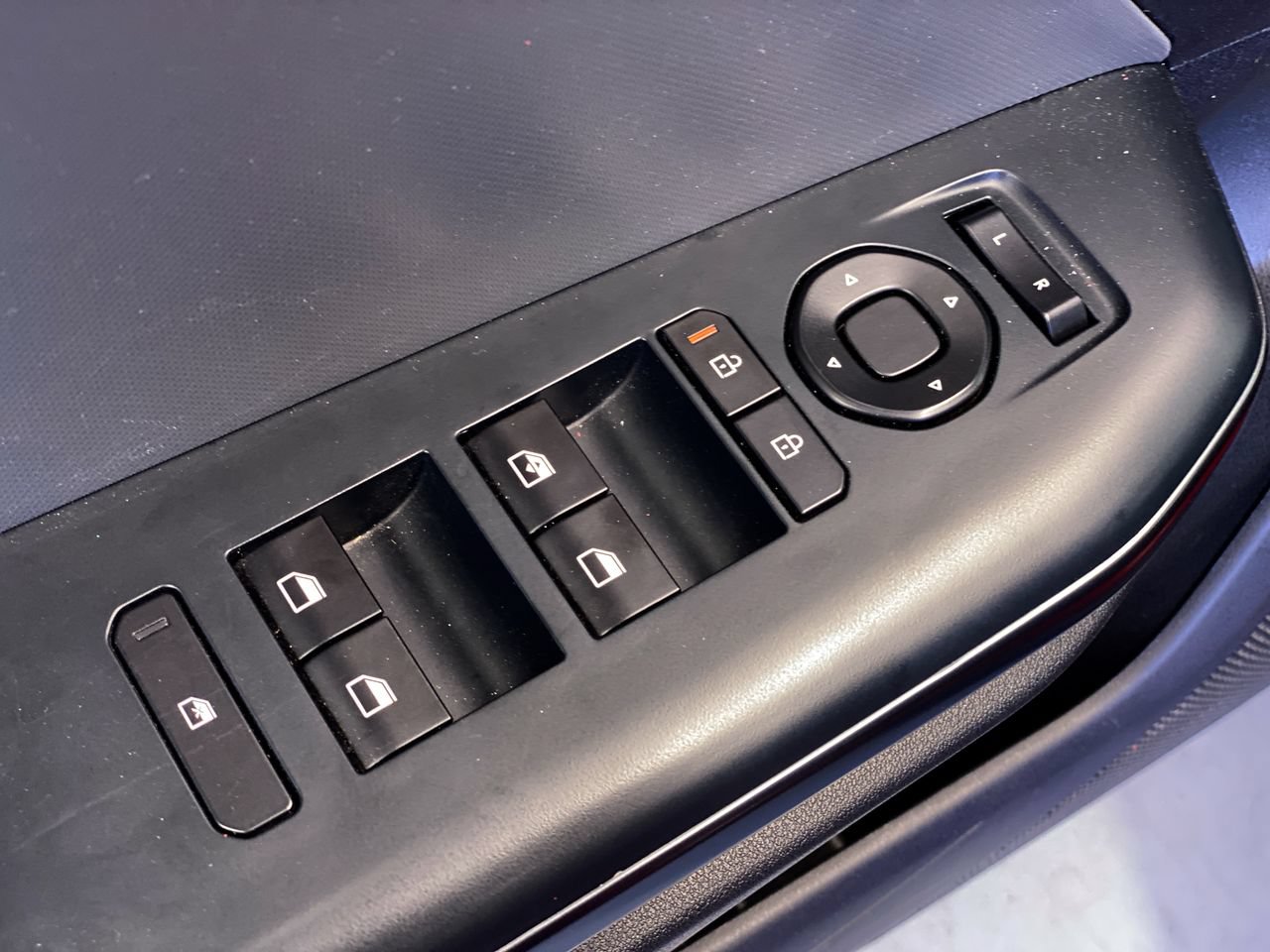 Certified 2025 Kia K4 FWD image 18
