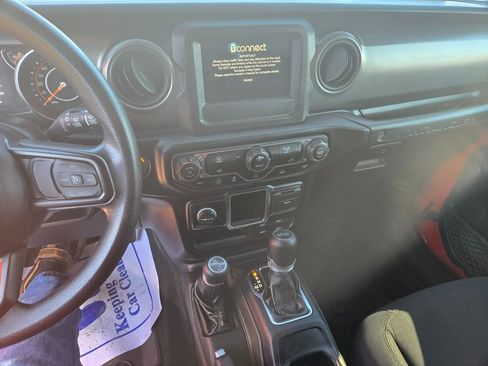 Used 2022 Jeep Wrangler Unlimited Sport image 9