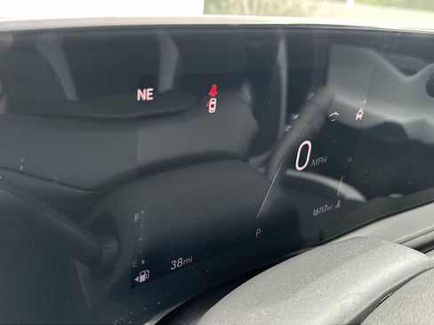 Certified 2024 Buick Envista Preferred w/ Convenience II Package image 24