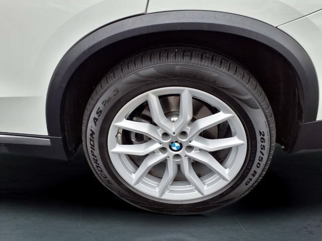 Used 2023 BMW X5 xDrive40i w/ Premium Package AWD/4WD image 13