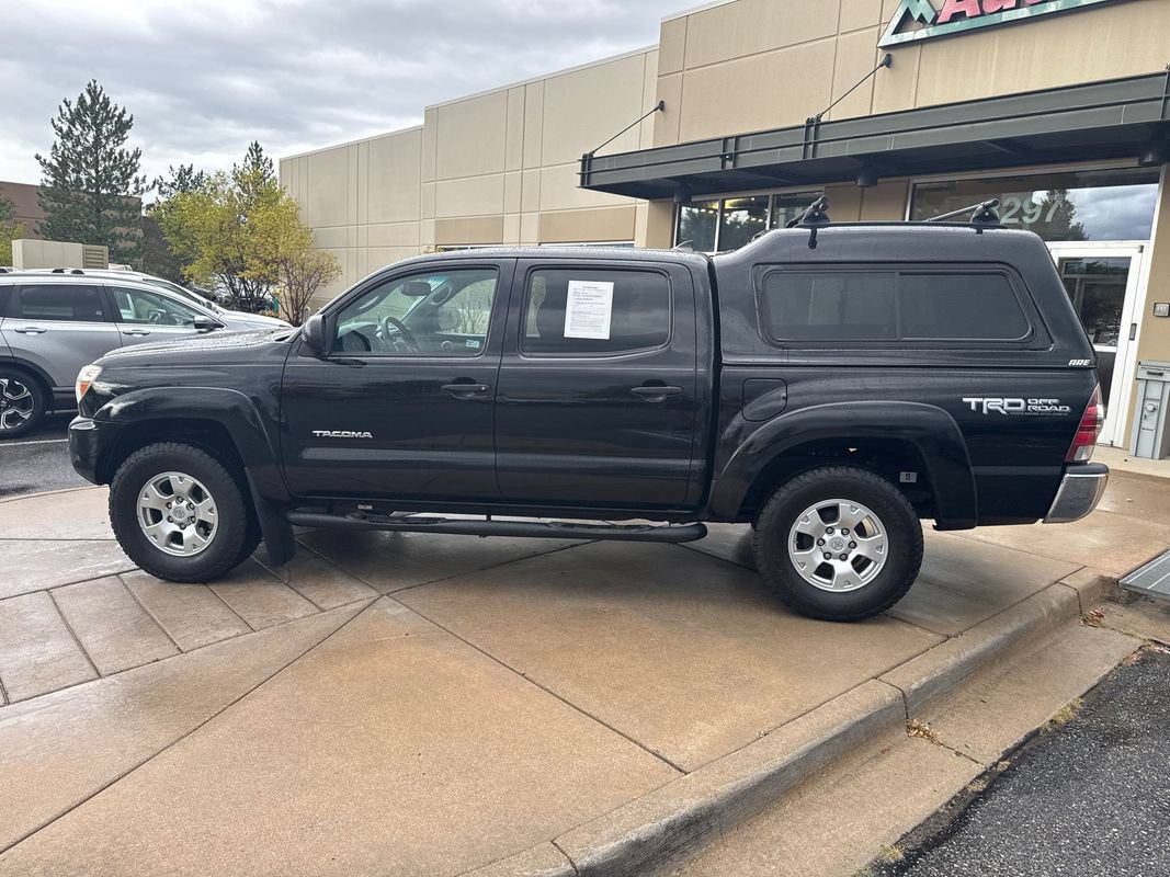 Used 2012 Toyota Tacoma 4x4 Double Cab w/ TRD Off-Road Pkg image 11