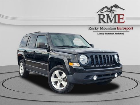 Used 2017 Jeep Patriot Latitude image 1