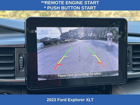 Used 2023 Ford Explorer XLT w/ Equipment Group 202A image 3