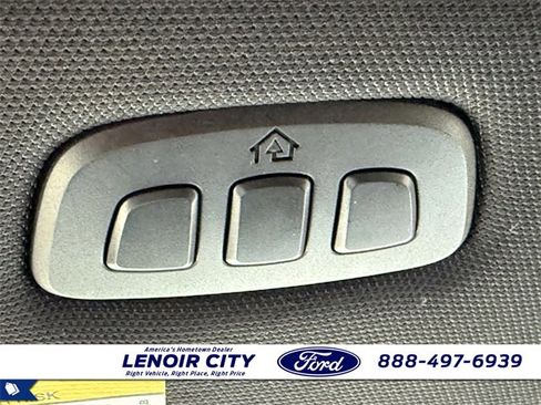 Certified 2021 Ford Expedition XLT image 30