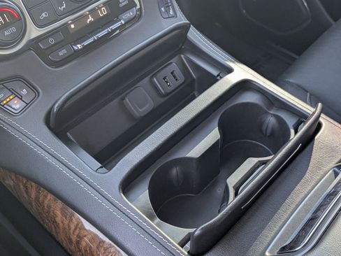 Used 2020 Chevrolet Tahoe Premier w/ 6.2L Performance Package image 26