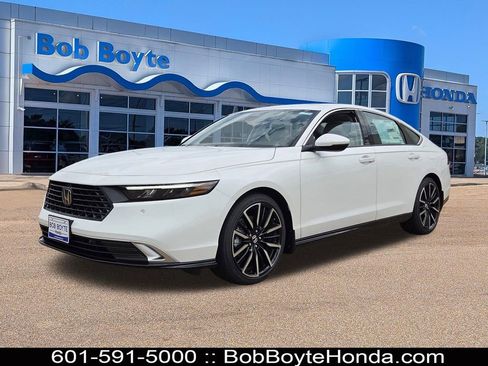 New 2026 Honda Accord Touring image 1