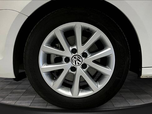 Used 2014 Volkswagen Jetta SE image 31