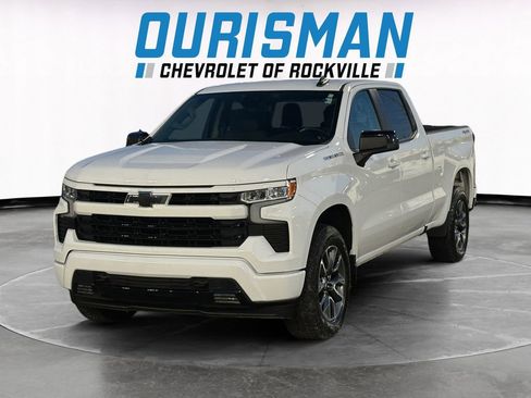 Used 2025 Chevrolet Silverado 1500 RST AWD/4WD image 2