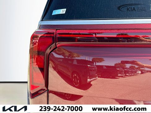 New 2026 Kia Carnival EX image 10