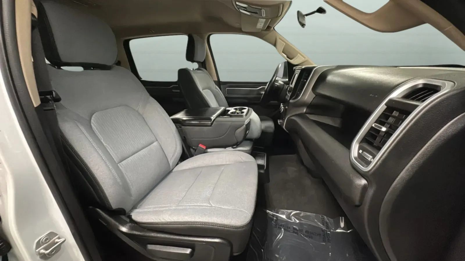 Used 2020 RAM 1500 Big Horn RWD image 21