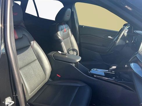 Used 2024 Chevrolet Trax RS w/ Sunroof Package image 7