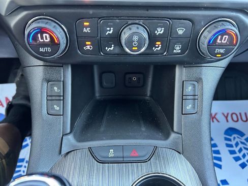 Used 2019 GMC Acadia SLT image 26