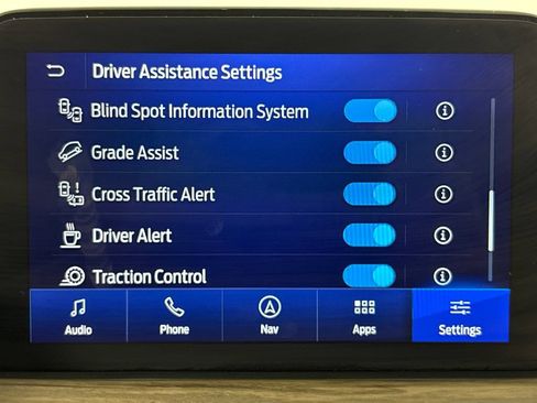 Used 2020 Ford Escape Titanium w/ Titanium Premium Package 2.0 AWD/4WD image 36