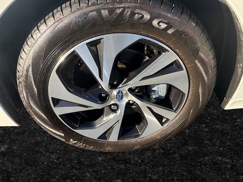 Used 2025 Subaru Legacy Premium image 25