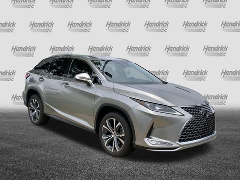 Used 2022 Lexus RX 350 FWD w/ Premium Package image 2