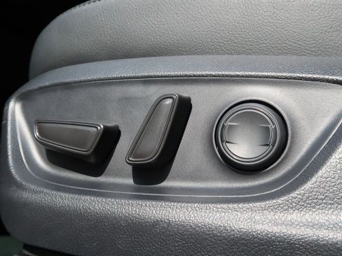 Used 2023 Toyota Camry XLE w/ Navigation Package image 29