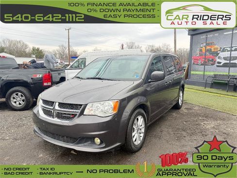 Used 2018 Dodge Grand Caravan SXT FWD image 1