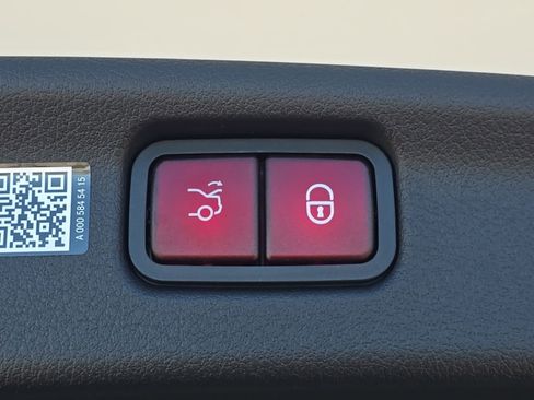 New 2026 Mercedes-Benz C 300 4MATIC image 31