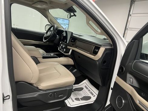 Used 2024 Ford Expedition Max Limited image 62