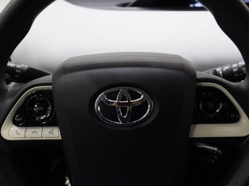 Used 2016 Toyota Prius Two image 8