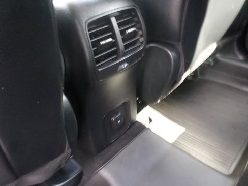 Used 2020 Ford Escape SEL image 35