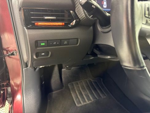 Used 2022 Nissan Sentra SV FWD image 13
