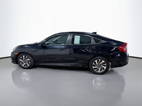 Used 2018 Honda Civic EX image 10
