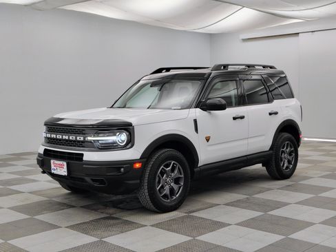 Used 2023 Ford Bronco Sport Badlands AWD/4WD image 5