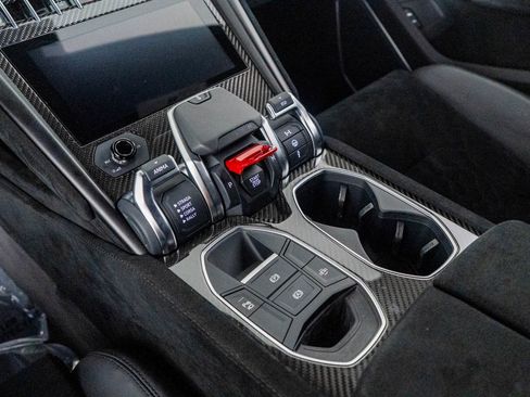 Used 2023 Lamborghini Urus Performante image 50