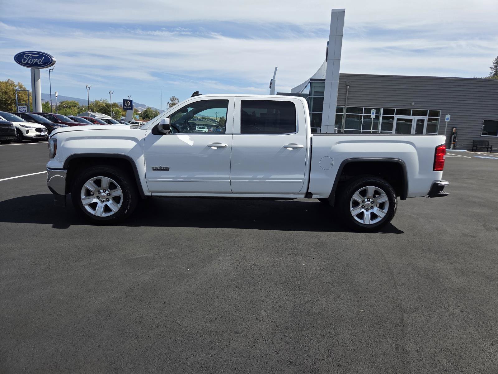 Used 2018 GMC Sierra 1500 SLE w/ Texas SLE Value Package RWD image 8