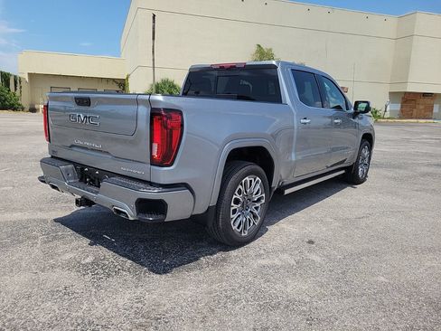 Used 2026 GMC Sierra 1500 Denali Ultimate AWD/4WD image 5