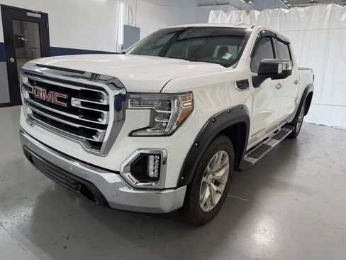 Used 2019 GMC Sierra 1500 SLT w/ SLT Premium Plus Package AWD/4WD image 22