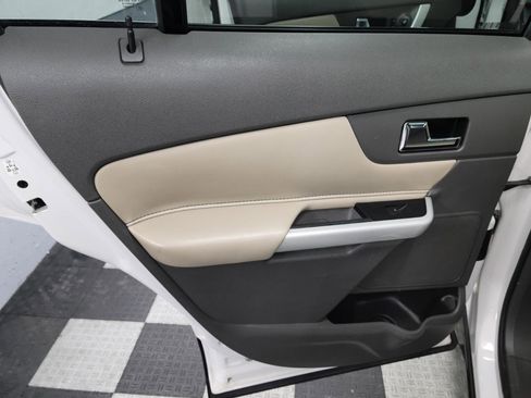Used 2014 Ford Edge SEL w/ Equipment Group 205A image 19