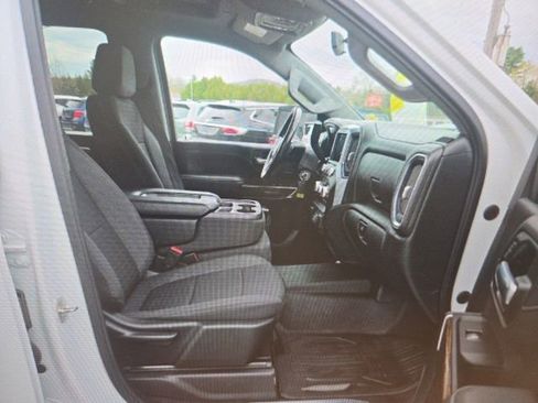 Used 2022 GMC Sierra 2500 SLE AWD/4WD image 11