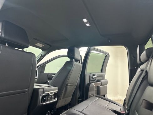 Certified 2023 GMC Sierra 3500 SLT w/ SLT Premium Package image 28