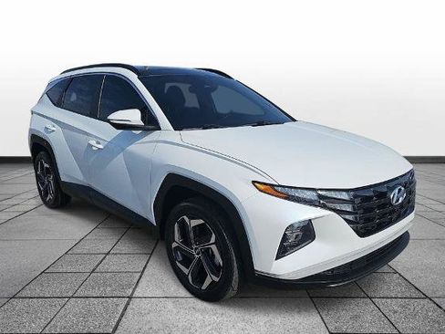 Used 2022 Hyundai Tucson SEL w/ Cargo Package AWD/4WD image 3