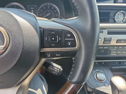 Used 2017 Lexus ES 350 w/ Premium Package FWD image 11