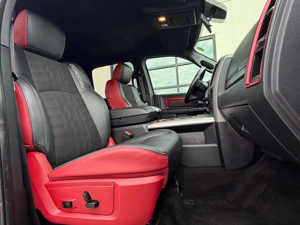 Used 2017 RAM 1500 Rebel AWD/4WD image 19